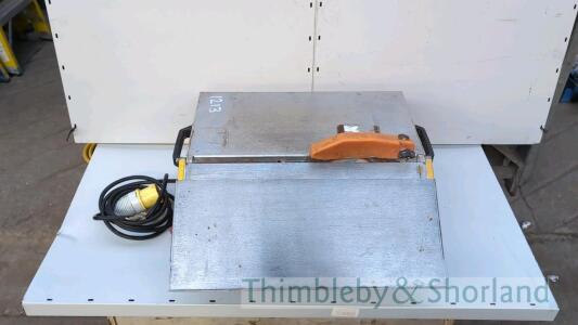 Belle minitile 200 tile saw