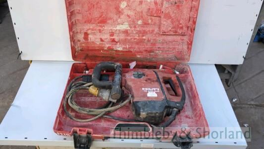 Hilti TE500 breaker