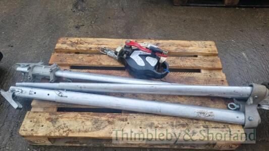 Aluminium tripod 100kg 3154752, recovery winch 15m 3154750