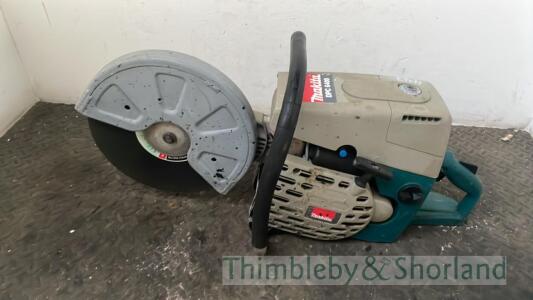 Makita DPC6400 petrol cut off saw