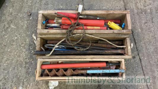 Various drill bits and chisels