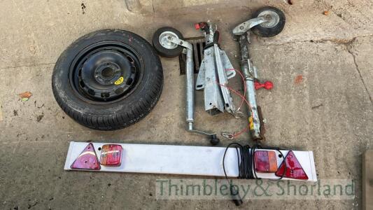 Jockey wheels, trailer hitch, tyre and trailer board