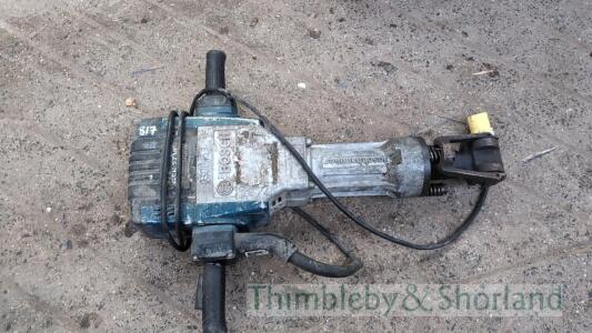 Bosch GSH27VC breaker