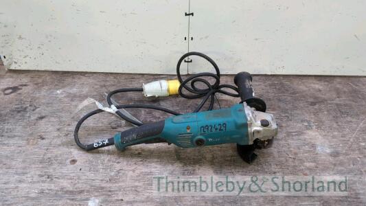 Makita GA5021 angle grinder