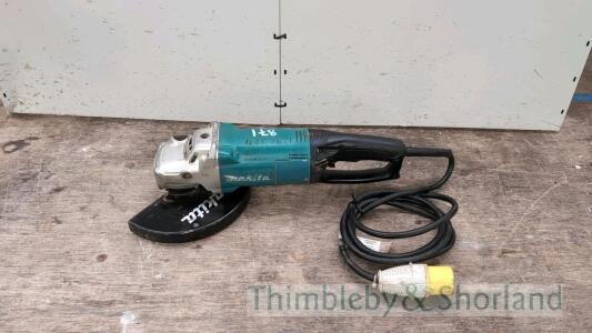 Makita GA9020 angle grinder