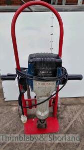 Bosch GSH 27VC breaker on trolley