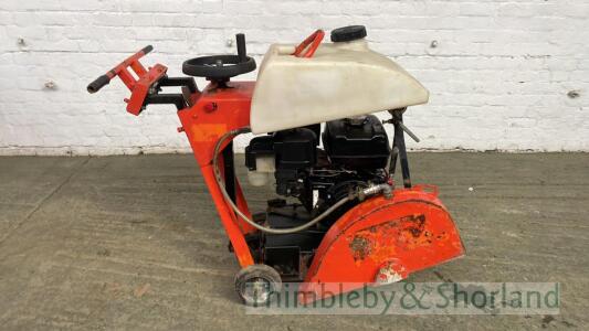 Clipper CS451 road saw