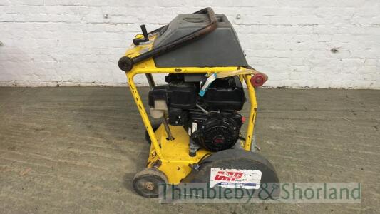 Wacker Neuson BSF road saw