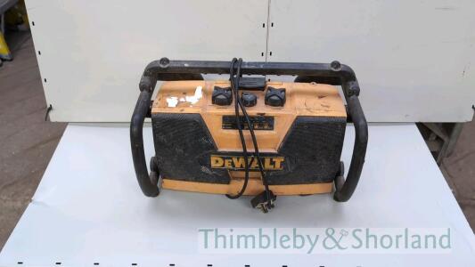 Dewalt radio