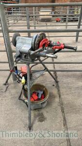 Ridgid 300 pipe threader