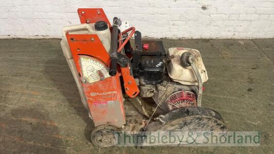 Husqvarna FS400LV road saw R40044189