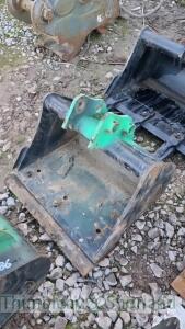 Digger bucket 450mm 25mm pins