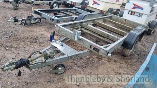 Twin axle chassis trailer MA0251877