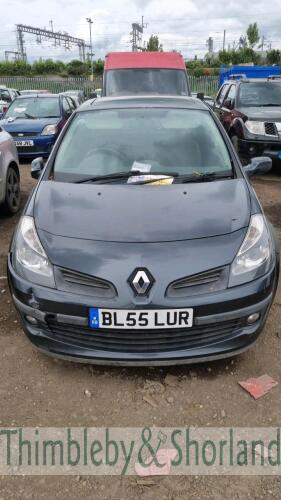 RENAULT CLIO DYNAMIQUE S DCI 106 - BL55 LUR Date of registration: 27.01.2006 1461cc, manual, diesel, grey Odometer reading at last MOT: 154656 miles MOT expiry date: 07.11.2020 No key, V5 available Broken window