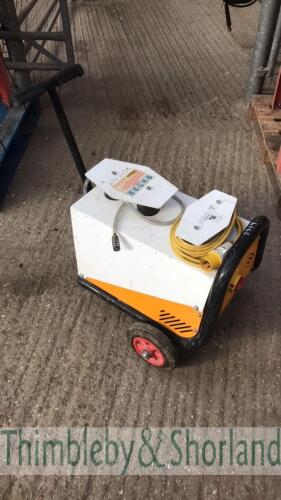 Brendon 110v power washer