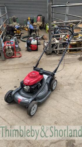 Honda HRX 537 hydrostatic mower