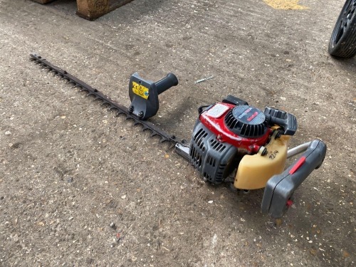 Kawasaki KHS750A hedge trimmer