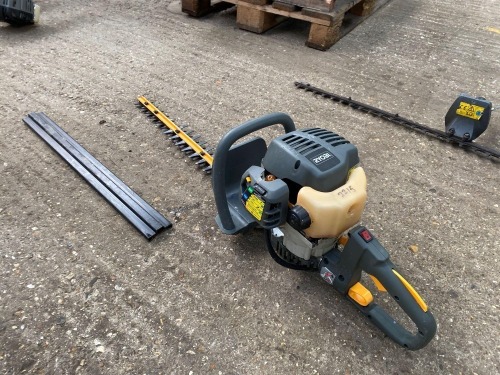 Ryobi RHT2660DA hedge trimmer