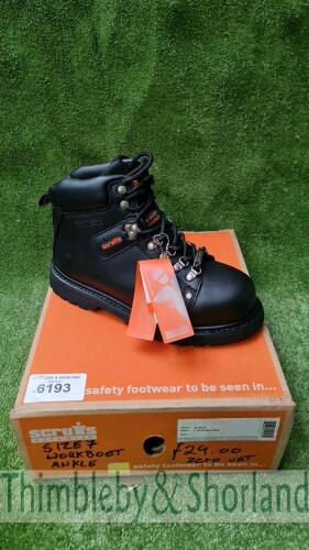 Scruffs work boot size 7